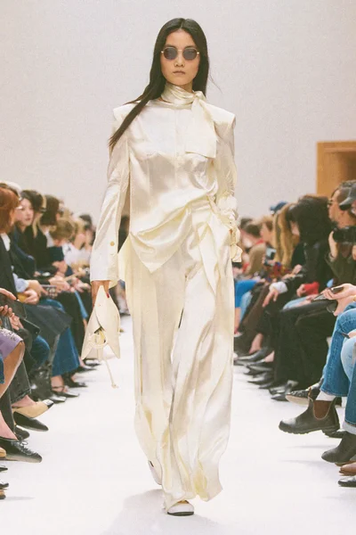 Look 36